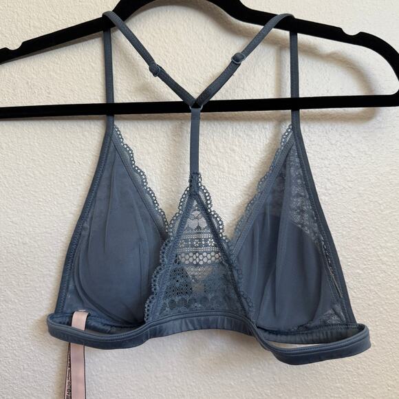 5/$25 Victoria's Secret Lace Bra in Dusty Blue Medium - Picture 2 of 6